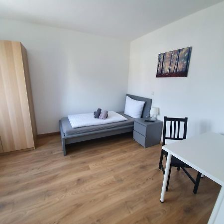 Gaestehaus Am Heuss-Platz Эрланген Экстерьер фото